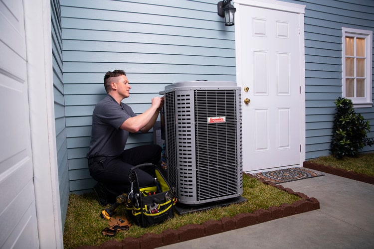 arcoaire-dealer-servicing-AC